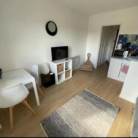 Studio Sur La Cote Fleurie A Houlgate. Apartment Bagian luar foto